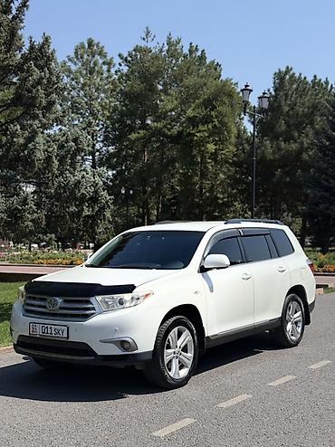 фарко: Toyota Highlander: 2013 г., Автомат, Бензин, Внедорожник — 1