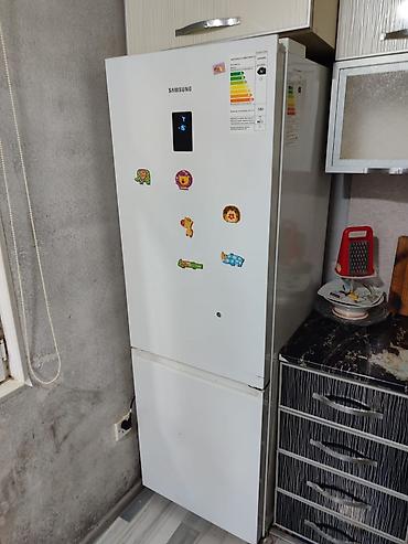 Samsung soyuducu tecili satilir 500 azn. Nofrost. Unvan Bineqedi