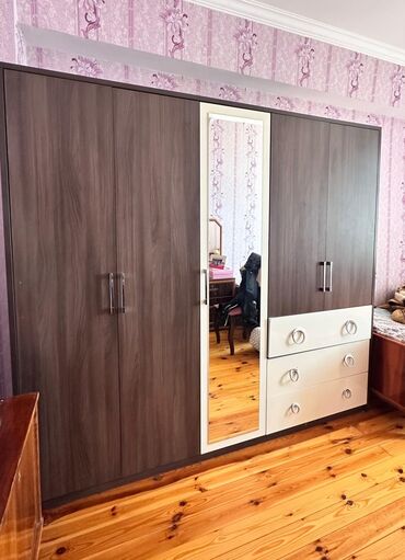 Digər uşaq mebeli: İşlənmiş, Açılan, 5 qapı Düz dolab, Dolab-asılqan