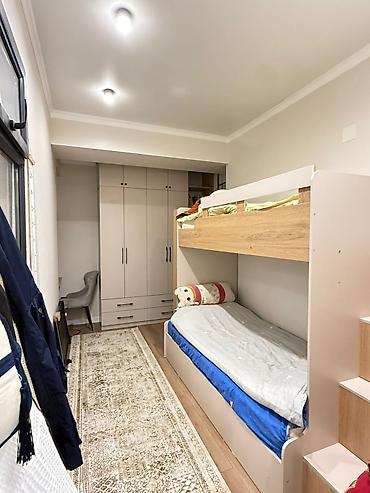 Продажа квартир: 3 комнаты, 60 м² — 2