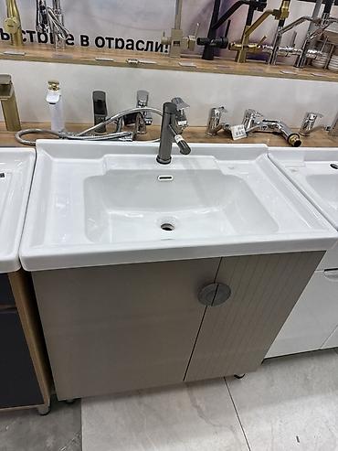 silver kitchen: Тумба с умывальником для ванной комнаты - Комплект: умывальник с — 1