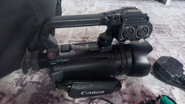 Видеокамералар: CANON XA10 Продаю оригинальную японскую камеру Canon XA10 в отличном