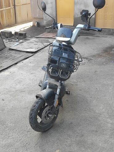 Скутеры: Электроскутер AIMA - Электропривод, бесшумная езда без топлива. Один — 2