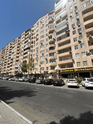 работа за границей для граждан азербайджана: SMM menecer tələb olunur