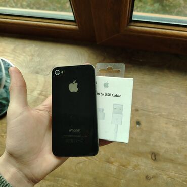 Apple iPhone: IPhone 4S, < 16 GB, Black Titanium