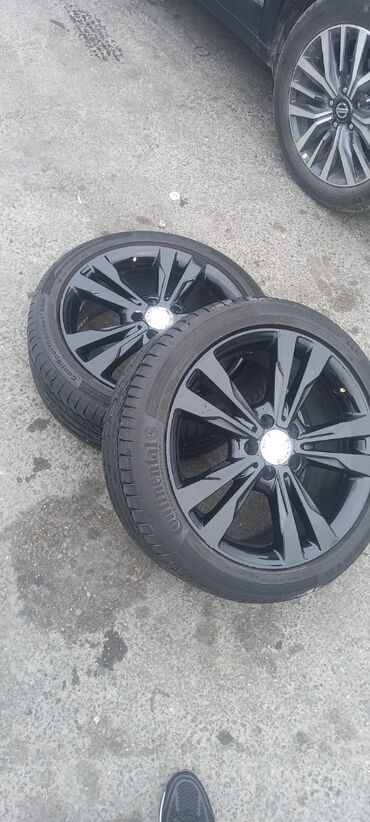 qezalı maşın: İşlənmiş Disk təkər Mercedes-Benz 245 / 40 / R 18, 5 Boltlu