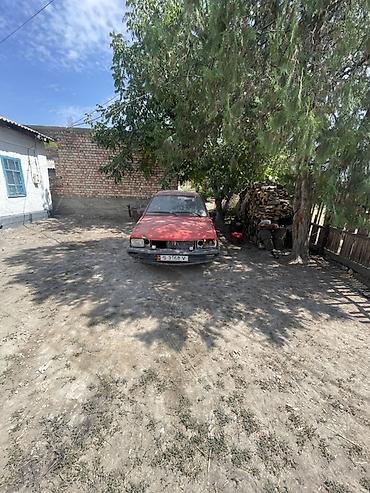 Продажа авто: Volkswagen Passat: 1985 г., Механика, Бензин, Универсал — 3