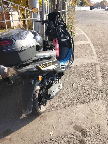 хонда мопед: Срочно сатылат 15 сентябре купили пробег 4 мин болушу 45000 мин болушу