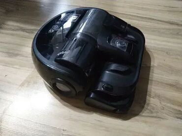 Robot usisivači: Nemam bazu I punjac. Prodaje se kao neispitan na lalafo.rs — 8 Robot usisivači: Nemam bazu I punjac. Prodaje se kao neispitan — 8