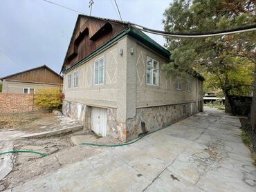 домик из дерево: Дом, 100 м², 5 комнат, Агентство недвижимости, Косметический ремонт