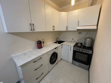 сокулук сдаю квартиру: 3 комнаты, 75 м², Индивидуалка, 1 этаж, Евроремонт