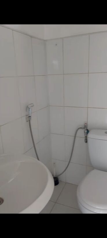 Kommersiya daşınmaz əmlakının satışı: Gəncə ş.mərkezdə H.Əliyev pr. Gəncə mola,təzə Filarmoniya,Qlaf poçta — 5