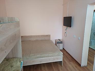 Аренда коттеджей и домов на Иссык-Куле: Коттедж, Дельфин-де-Люкс, Бостери — 10