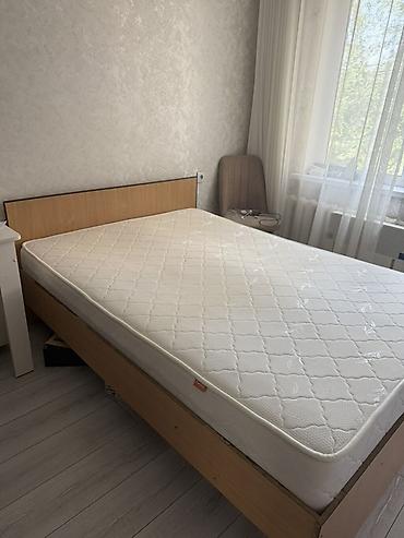 160: Двуспальная кровать, Б/у, С матрасом, длина - 200 см — 5