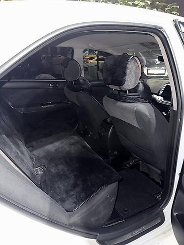 subaru legacy b3: Toyota Camry: 2003 г., Седан — 6