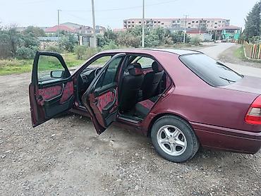 belarus 80 mtz: Mercedes-Benz C-Class: 1.8 l | 1996 il Sedan — 9