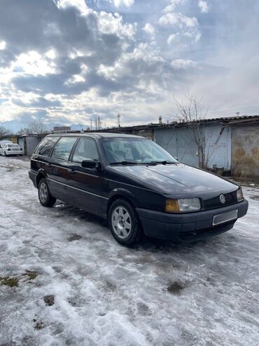 Volkswagen: Volkswagen Passat: 1991 г., 1.8 л, Механика, Бензин, Универсал