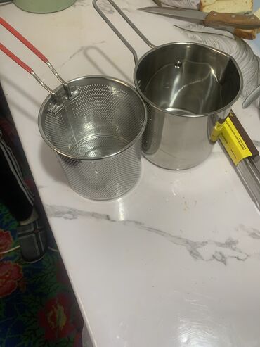 посуда для кухни: Фритюрница-качество металла нержавейка