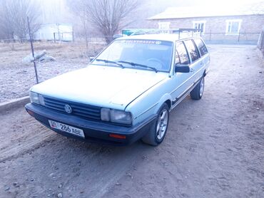 год 1989: Volkswagen Passat: 1985 г., 1.8 л, Механика, Бензин, Седан