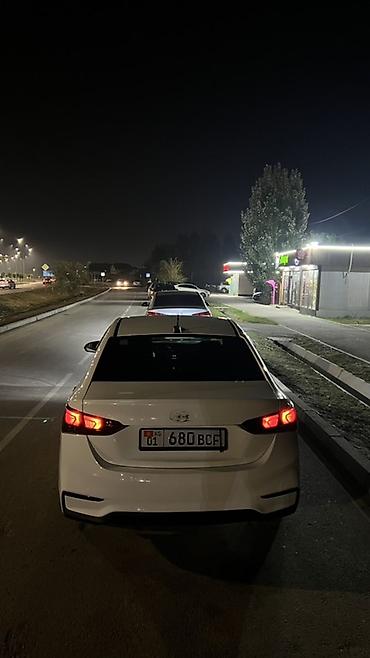 Продажа авто: Hyundai Solaris: 2017 г., 1.6 л, Автомат, Бензин, Седан — 4