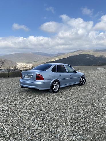 vectra b stop: Opel Vectra B sedan - Kuzov: 4 qapılı sedan, açıq göy rəng - — 3