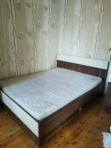 İşlənmiş, İkinəfərlik çarpayı