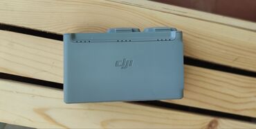 продаю дрон dji: Продаю HUB-зарядку для DJI MINI 2 с двумя оригинальными батареями