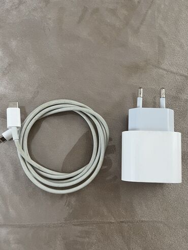 baku electronics et ceken masin: Беспроводное зарядное устройство Apple