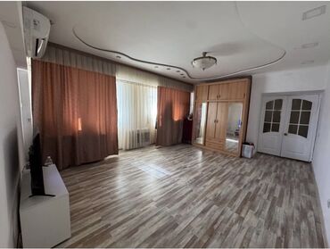 дом в токмак: 3 бөлмө, 74 кв. м, Жеке план, 8 кабат, Эски ремонт