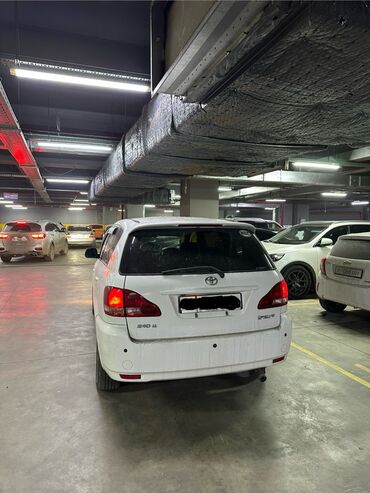 Toyota: Toyota Ipsum: 2003 г., 2.4 л, Автомат, Бензин, Минивэн — 3