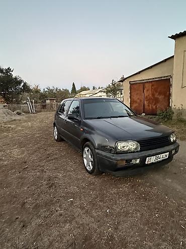 Volkswagen: Volkswagen Golf: 1993 г., 1.8 л, Механика, Бензин, Хэтчбэк — 2