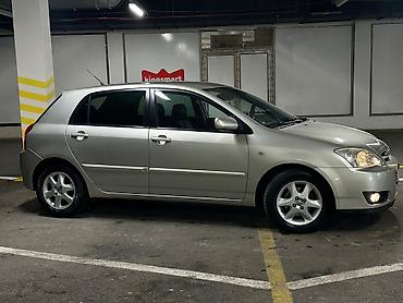 Toyota: Toyota Corolla hatchback (E120), gümüşü rəng. - Kuzov: 5 qapılı — 6