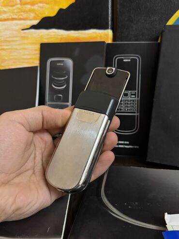 Nokia: Nokia 8 Sirocco, < 2 GB Memory Capacity, rəng - Gümüşü, Düyməli — 3