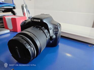 Фотоаппараты: Canon EOS 550D + зарядное устройство