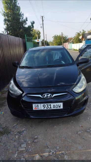 тормозные колодки фото: Hyundai Solaris: 2013 г., 1.6 л, Механика, Бензин, Седан