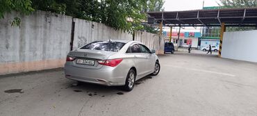 газ машины: Hyundai Sonata: 2014 г., 2 л, Автомат, Газ