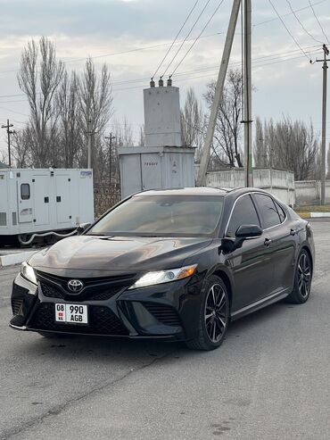 Toyota: Toyota Camry: 2018 г., 2.5 л, Автомат, Бензин, Седан
