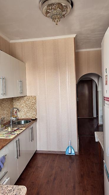 Продажа квартир: 3 комнаты, 60 м² — 3