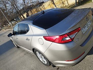 opel astra motor: Kia K5: 2 l | 2010 il Sedan — 4