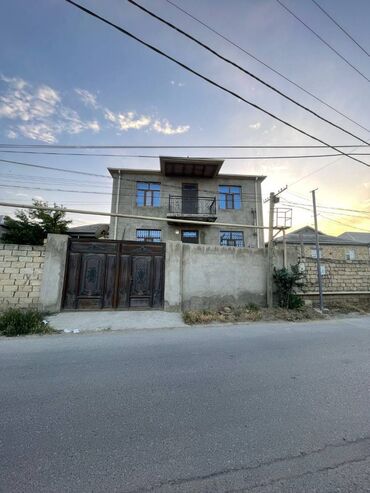 Həyət evləri və villaların satışı: Masazır 5 otaqlı, 180 kv. m, Yeni təmirli