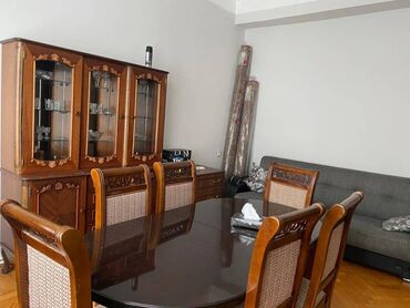 Uzunmüddətli kirayə mənzillər: Gənclik və 28 May metrolarına yaxın məsafədə 3 mərtəbəli binanın 3-cü — 3