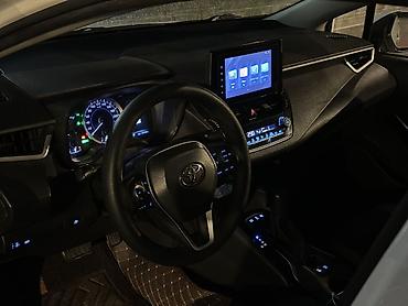 coroll: Toyota Corolla: 2022 г., 1.8 л, Вариатор, Гибрид, Седан — 6
