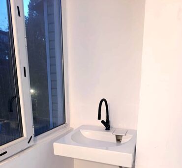 квартиры рядом: 1 комната, 19 м², Общежитие и гостиничного типа, 3 этаж, Косметический ремонт
