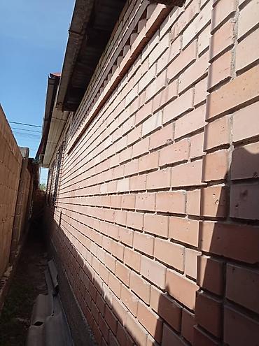 Продажа коттеджей и домов: 🏡 Срочно продается дом в ж/м Ак-Босого! 📐 120 м² | 🌿 6 соток 🛏 4 — 7