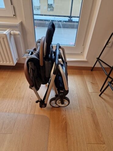 Kolica za bebe: Komplet za bebe: lagana kolica + auto-sedište sa bazom Cybex Kolica — 6