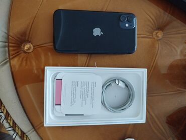 apl: IPhone 11, 64 GB, Qara, Face ID