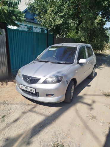 балыкчы автомобили: Mazda Demio: 2003 г., 1.5 л, Механика, Бензин