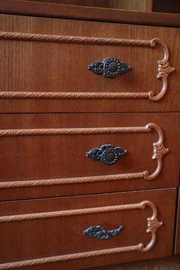 Гарнитуры для зала: Гарнитур для зала, Б/у, Дерево, Самовывоз — 13