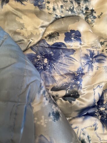 Yorğanlar, adyallar: İşlənmiş Böyüklər üçün İki nəfərlik Qış üçün Yorğan, Ünvandan götürmə — 9