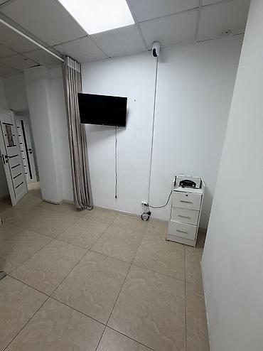 Коммерческая недвижимость: Маникюрный салон 15 м², 1 комната, С ремонтом, С оборудованием, Кабинет — 7